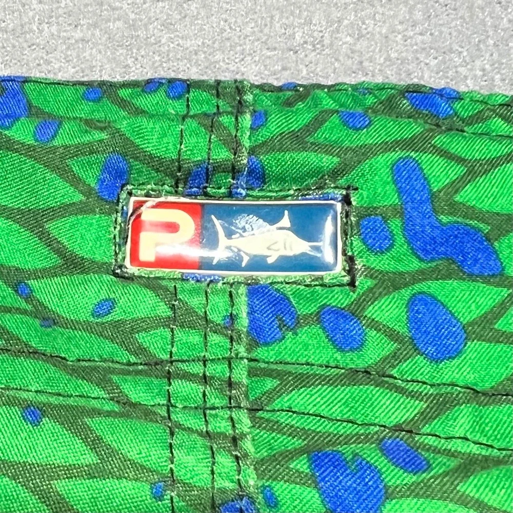Pelagic Mens Mahi Fish Scale Board Shorts Green Blue Splatter Size 32 235-G